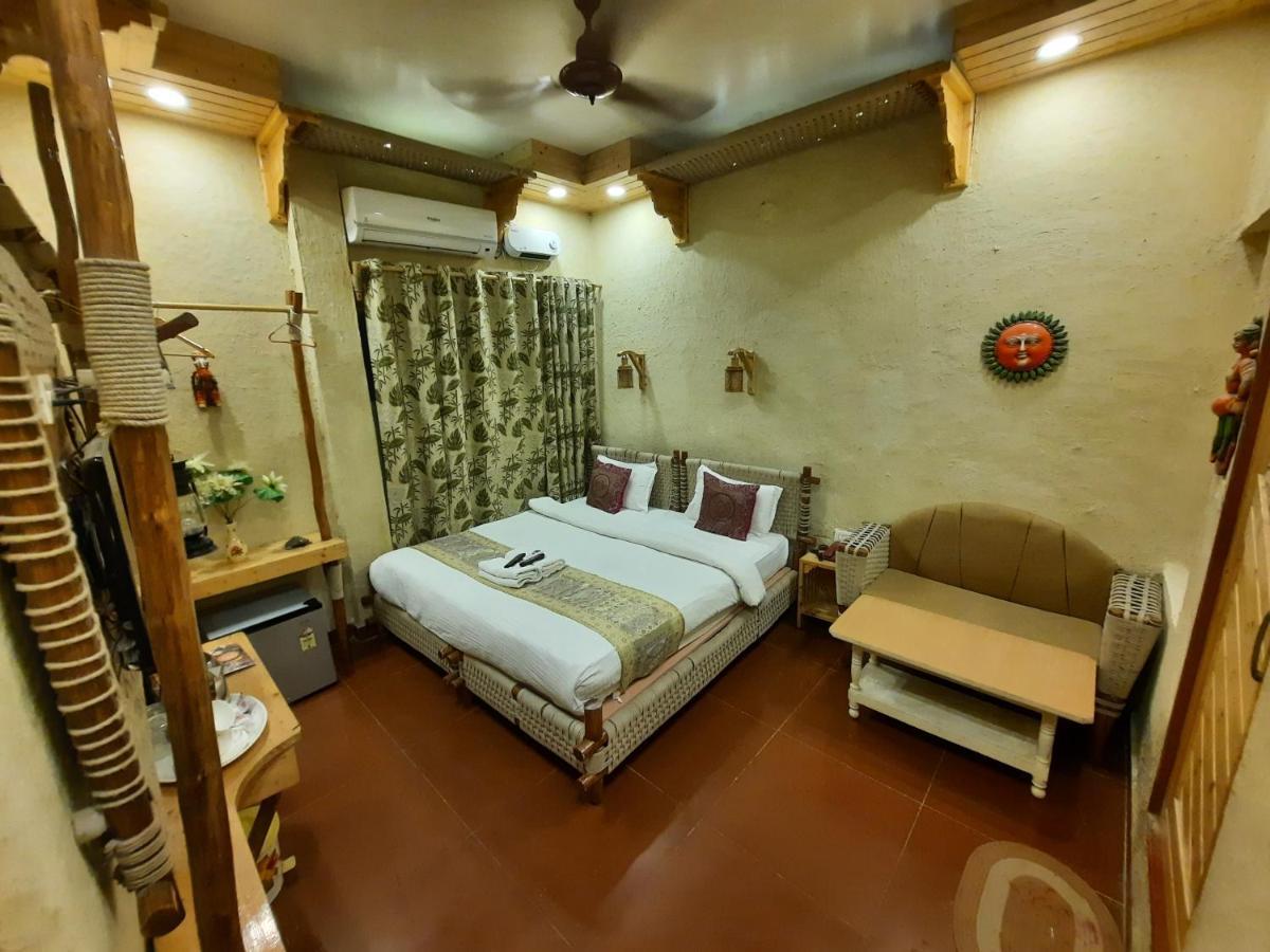 Temple On Ganges Hotel 3*